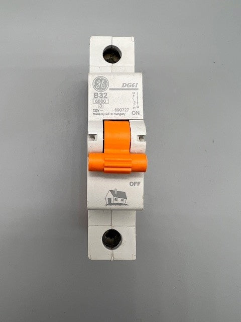 B32DG61